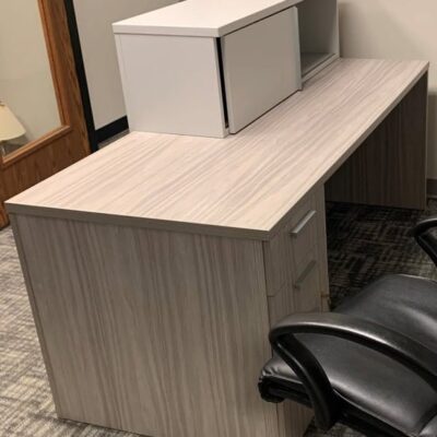 Receptionist Desk 72" x 30" x 28"